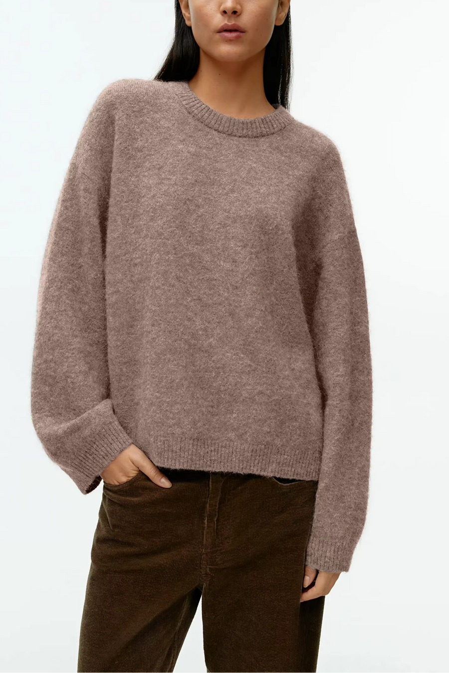 Matilda Relaxed Sweater in Acrylic and Viscose Blend