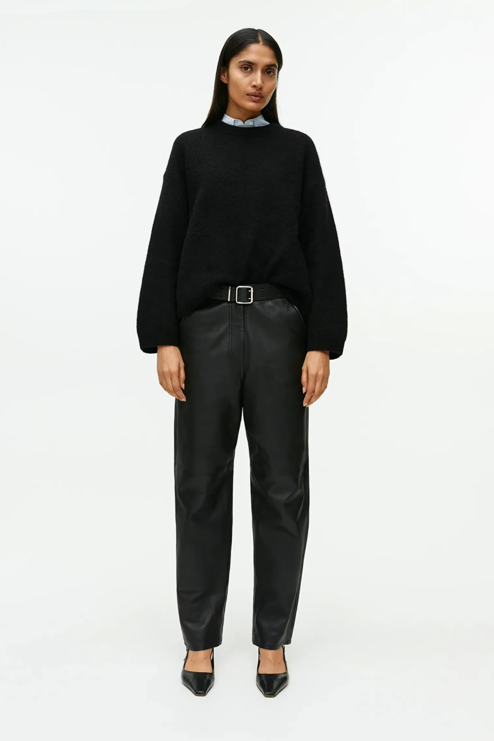 Matilda Relaxed Sweater in Acrylic and Viscose Blend