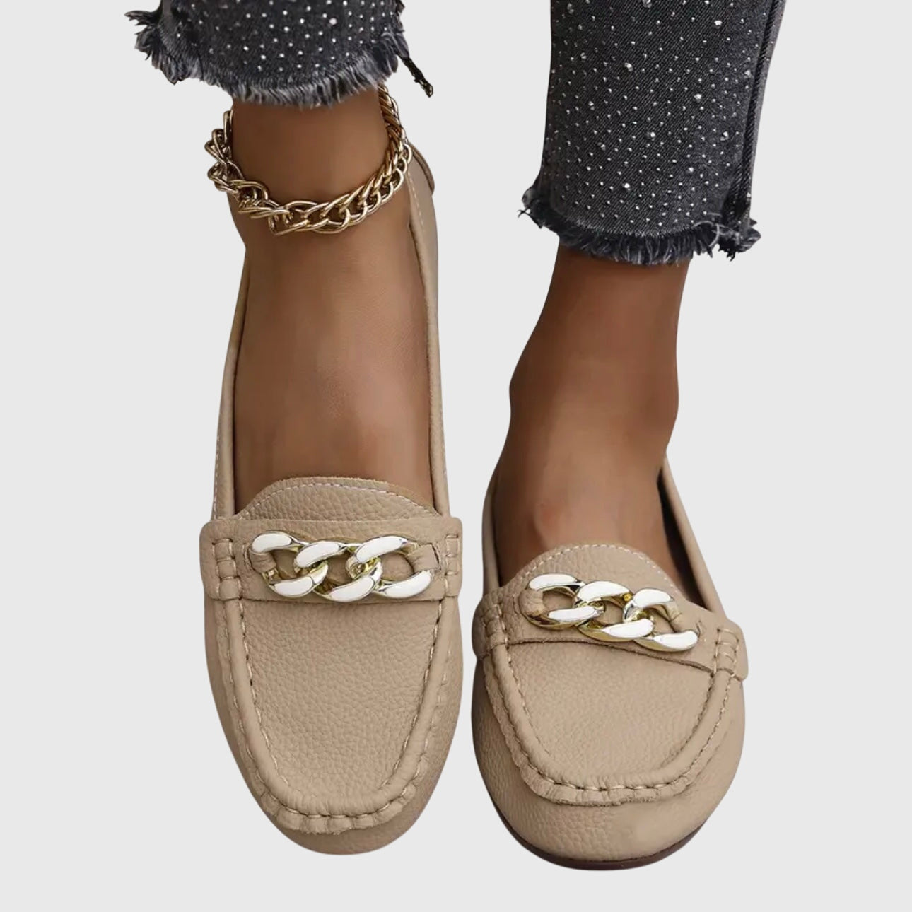 MADELEINE | LOAFERS IN MUTED COLOURS