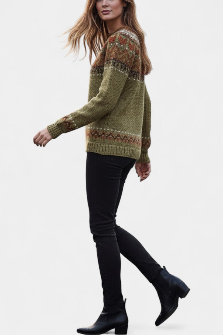 Yanaëlle Chunky Knit Jacquard Sweater with Round Neckline