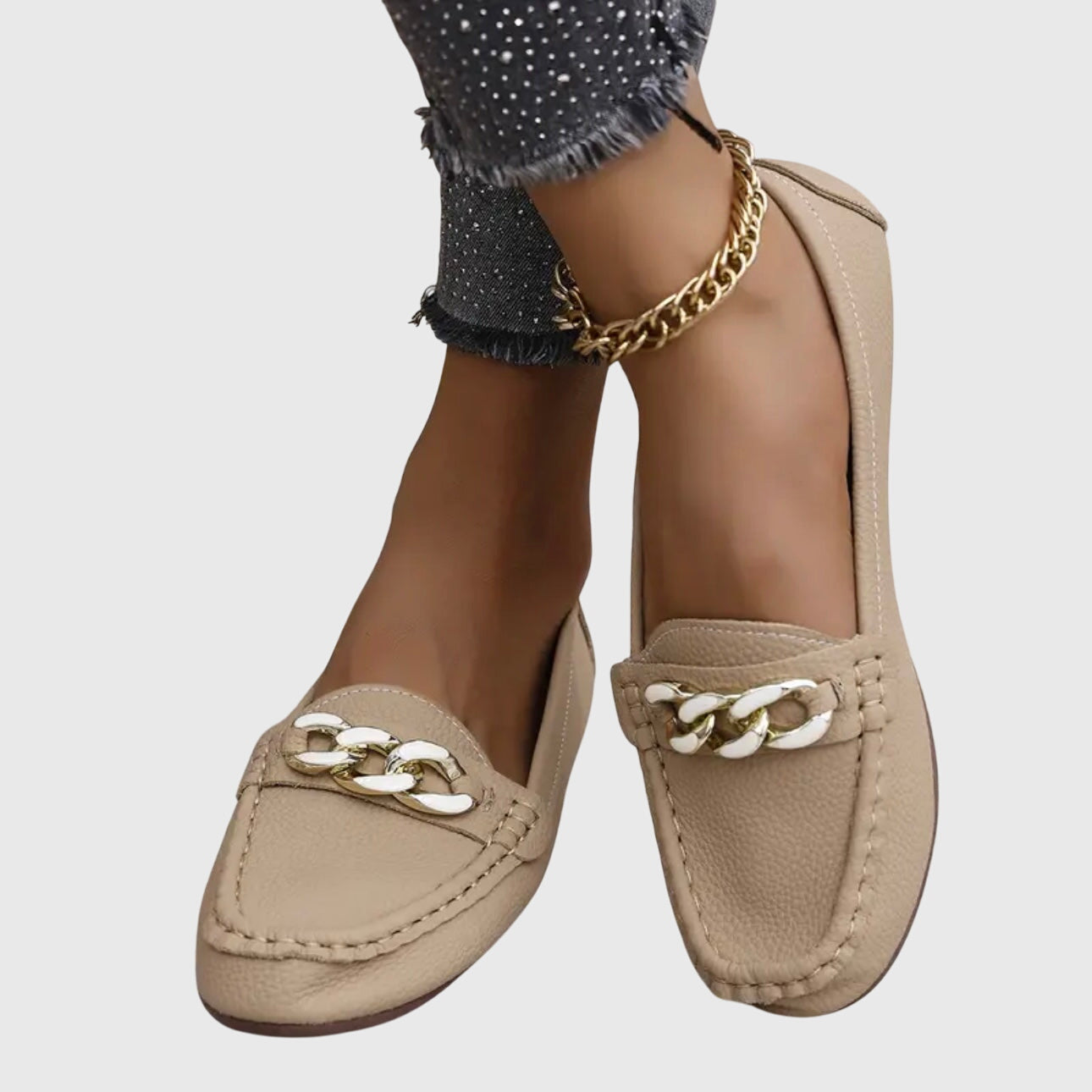 MADELEINE | LOAFERS IN MUTED COLOURS